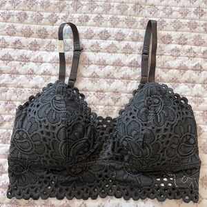 NWOT Aero Lace Padded Convertible Racerback Bralette Dark Grey Aeropostale